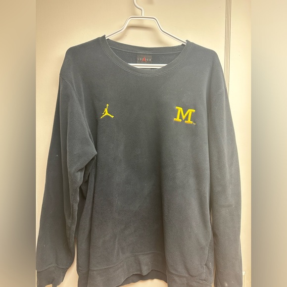 UMichigan x Jordan Velvet/velour Sweater - Picture 1 of 2